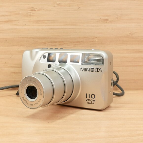 Vintage Minolta 110 Zoom Date / 35mm Film Camera / Tested & Working / Silver - Picture 3 of 8